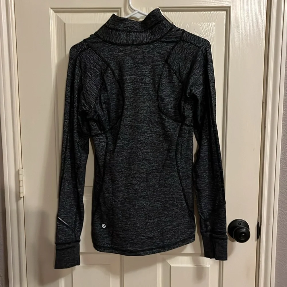 Lululemon Half Zip Pullover, 8 - Picture 2 of 3